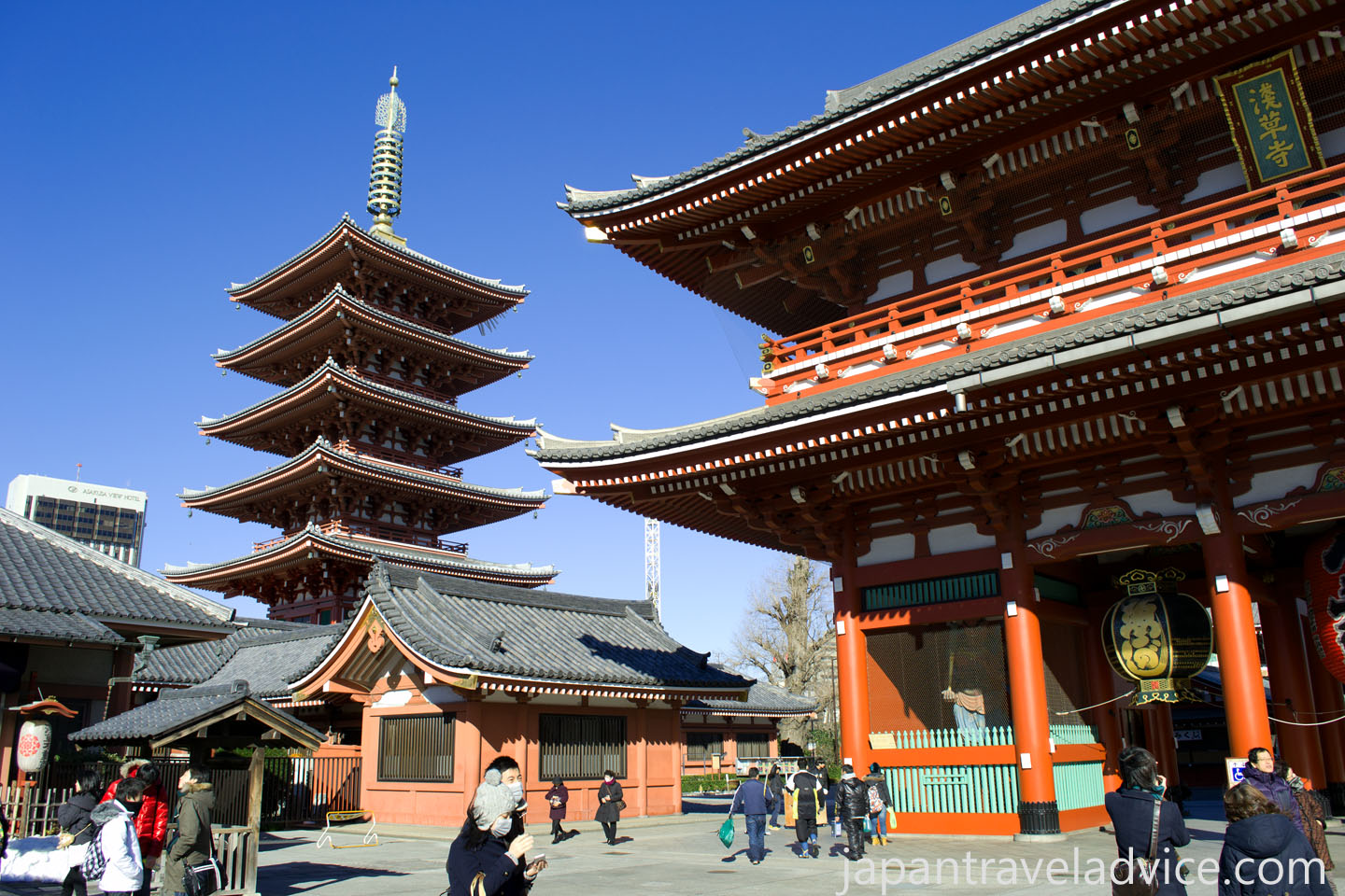 Храм современный Япония
